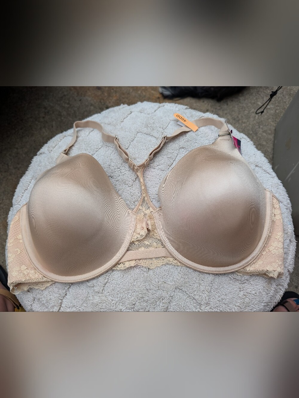 NWT Maidenform Racerback Bra Size 40DD